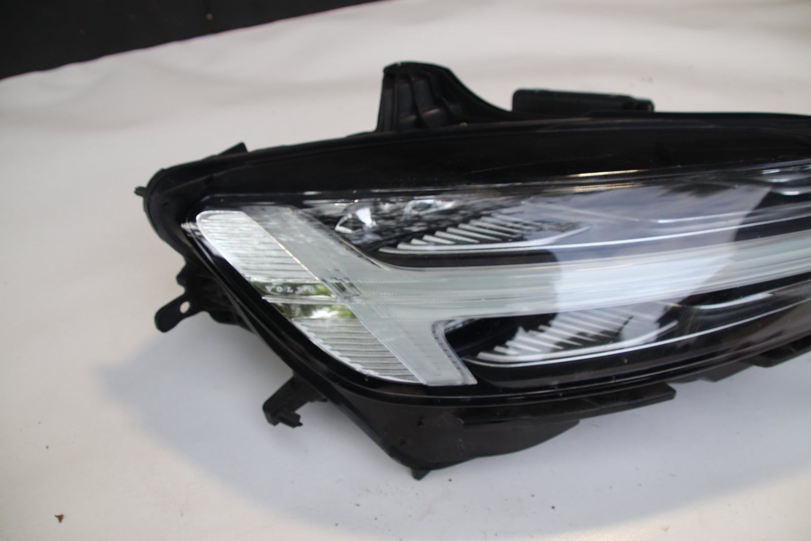 Reflektor LED prawy przedni 3
