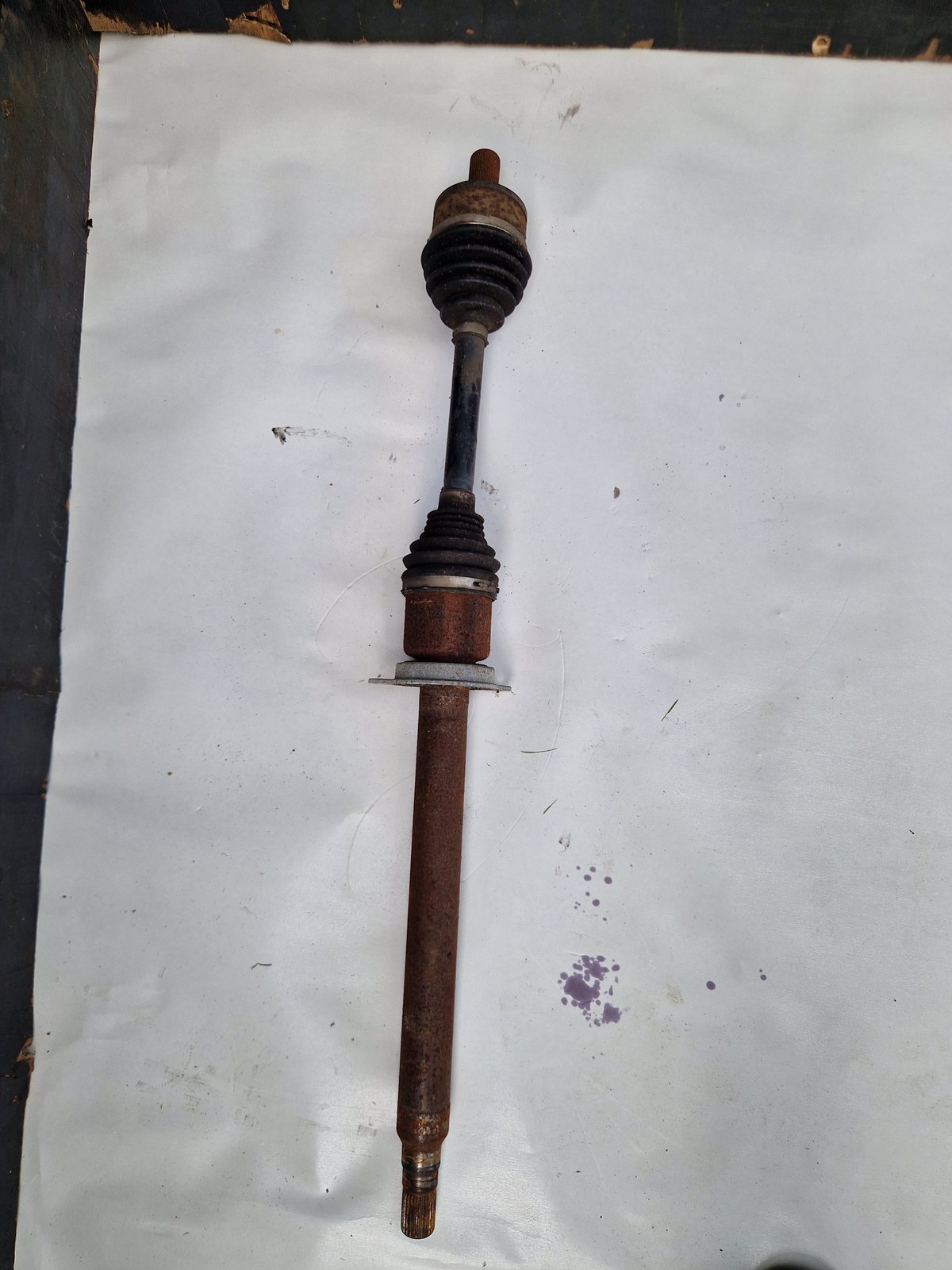 Right front driveshaft with intermediate shaft