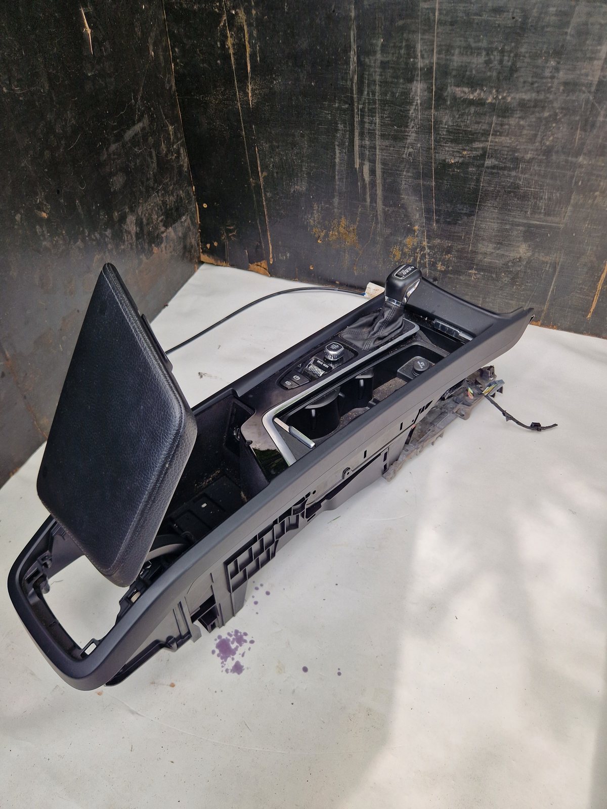 Mittelkonsole komplett mit Schaltern 2