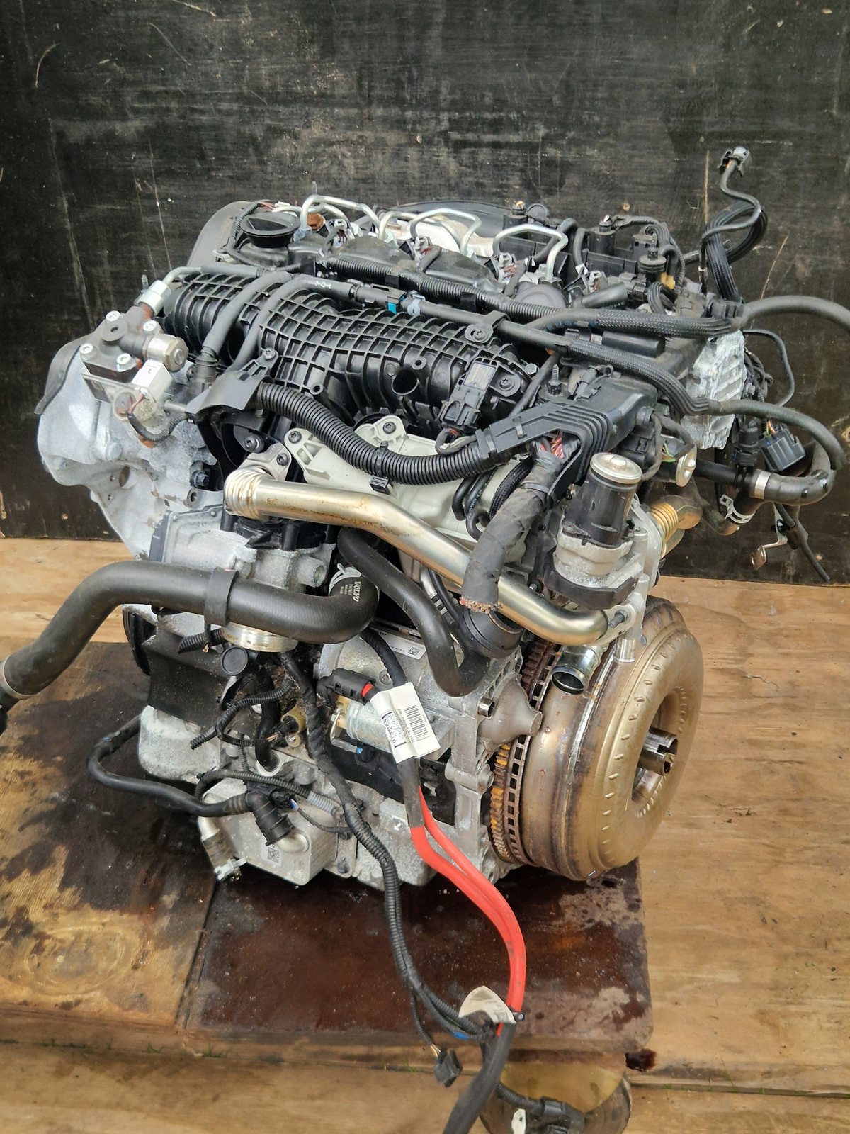 D4-Dieselmotor D4204T14 komplett 2