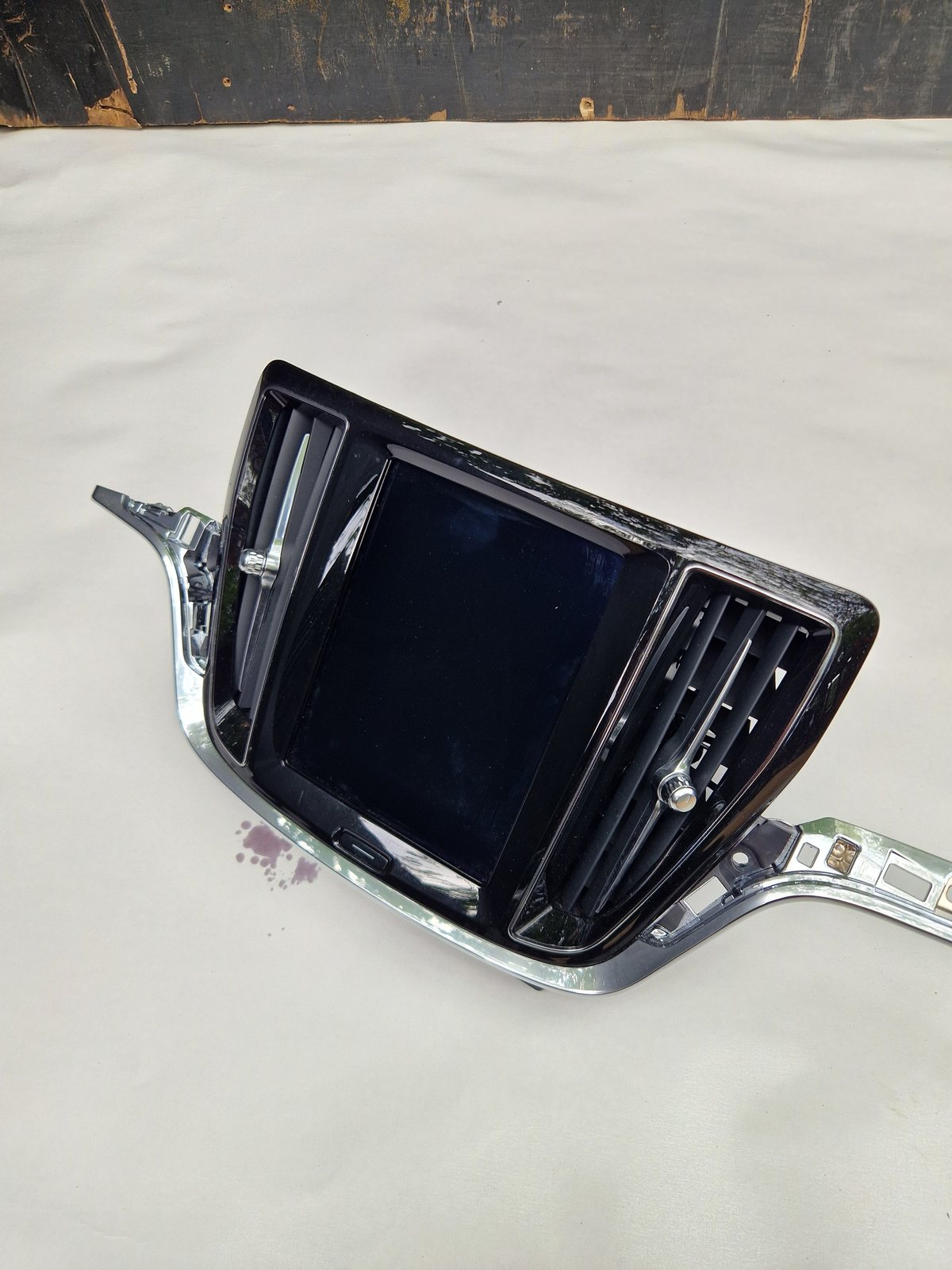Sensus 9-inch centre display